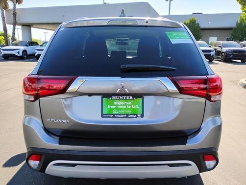2020 Mitsubishi Outlander ES