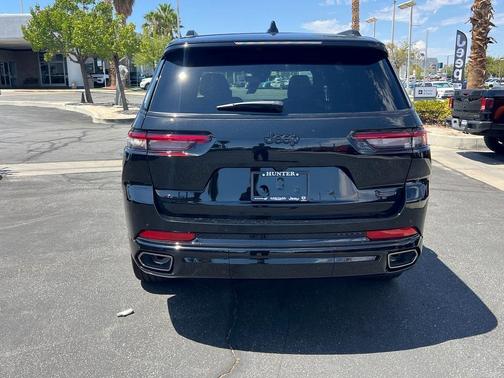 2025 Jeep Grand Cherokee L Summit
