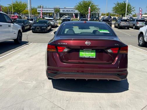 2023 Nissan Altima 2.5 SV