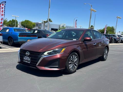 2023 Nissan Altima 2.5 SV