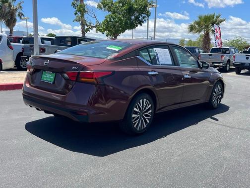 2023 Nissan Altima 2.5 SV