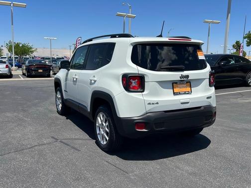 2022 Jeep Renegade Latitude