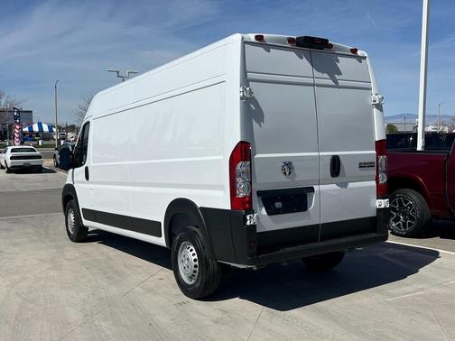 2025 RAM ProMaster 2500 High Roof