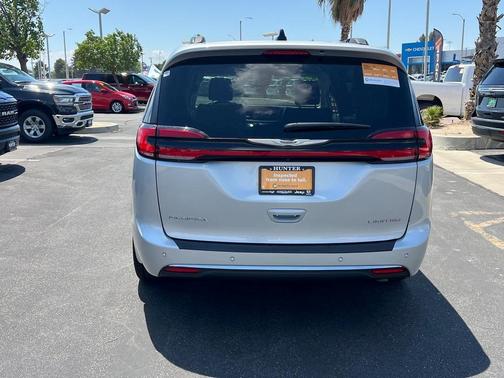 2023 Chrysler Pacifica Limited