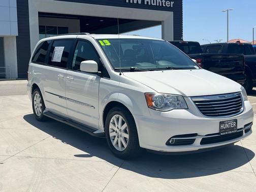 2013 Chrysler Town & Country Touring