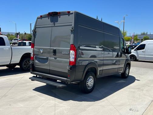2025 RAM ProMaster 1500 Base