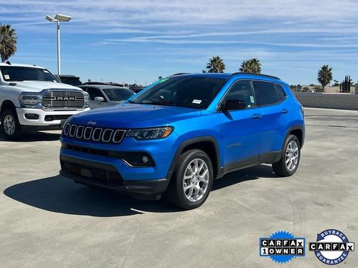 2024 Jeep Compass Latitude Lux