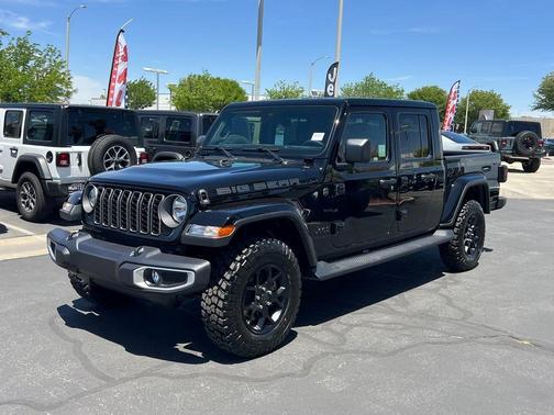 2025 Jeep Gladiator Sport