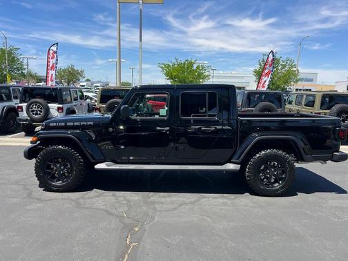 2025 Jeep Gladiator Sport