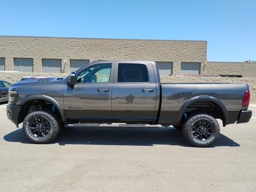 2025 RAM 2500 Rebel/Power Wagon