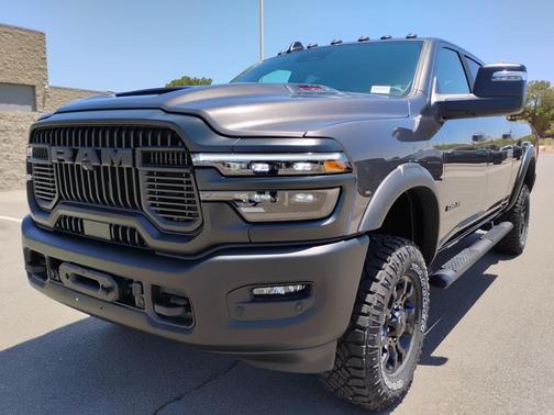 2025 RAM 2500 Rebel/Power Wagon