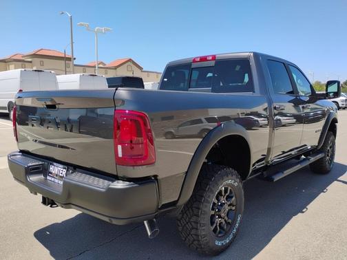 2025 RAM 2500 Rebel/Power Wagon