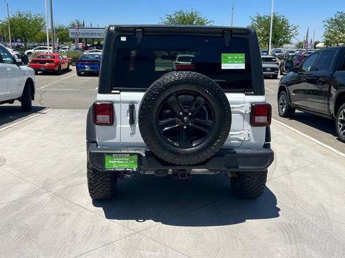 2020 Jeep Wrangler Unlimited Sport Altitude