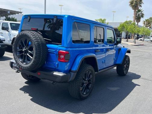 2025 Jeep Wrangler 4xe Sahara