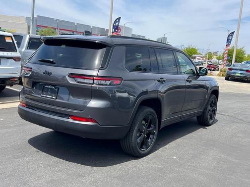 2025 Jeep Grand Cherokee L Laredo