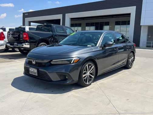 2022 Honda Civic Touring