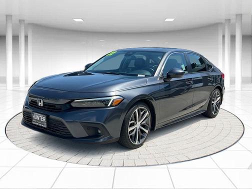 2022 Honda Civic Touring