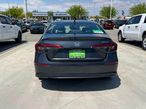 2022 Honda Civic Touring