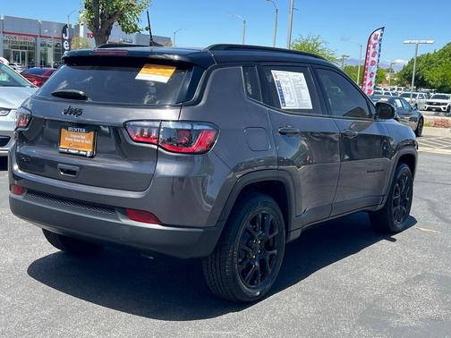 2023 Jeep Compass Altitude
