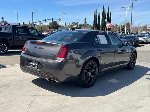 2021 Chrysler 300 S