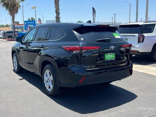 2021 Toyota Highlander L