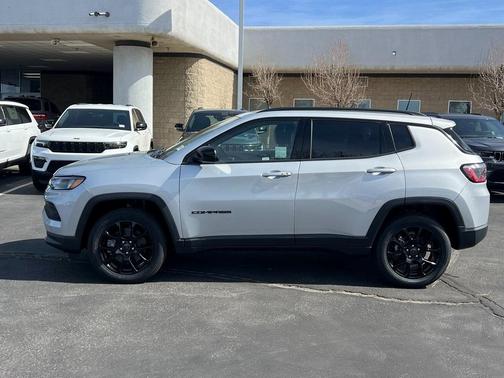 2025 Jeep Compass Latitude