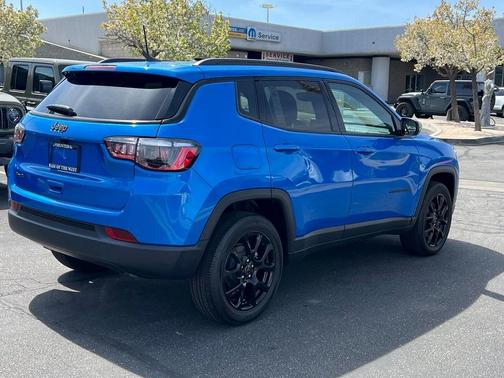 2025 Jeep Compass Latitude