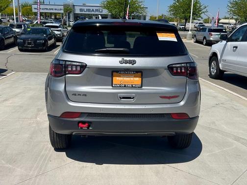 2023 Jeep Compass Trailhawk