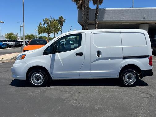 2020 Nissan NV200 S