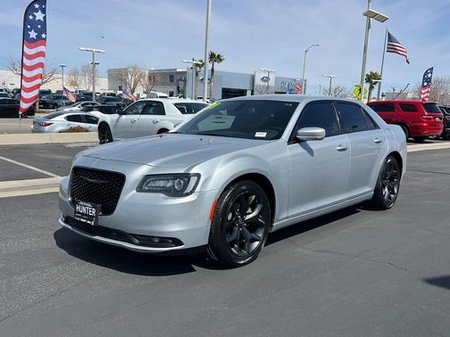 2021 Chrysler 300 S