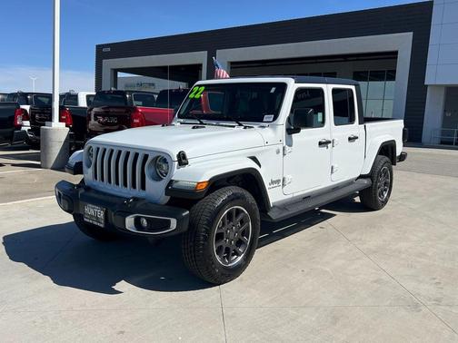 2022 Jeep Gladiator Overland
