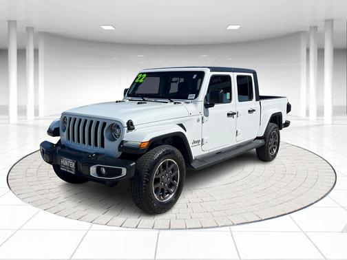 2022 Jeep Gladiator Overland
