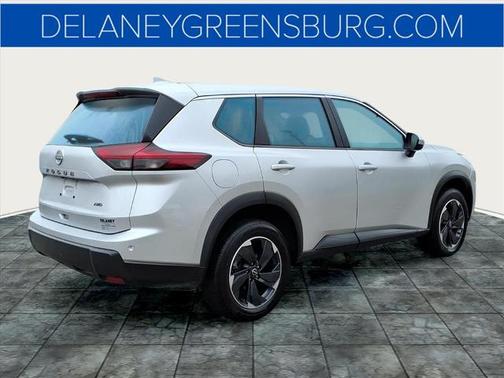 2025 Nissan Rogue SV