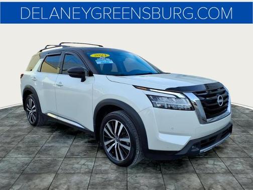 2024 Nissan Pathfinder Platinum