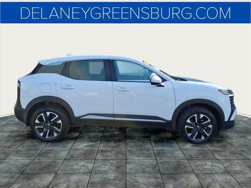 2025 Nissan Kicks SV