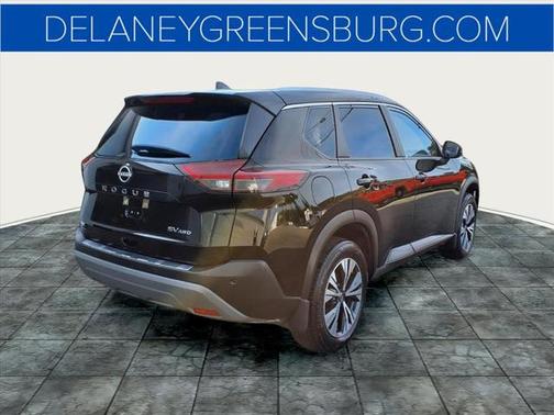 2022 Nissan Rogue SV