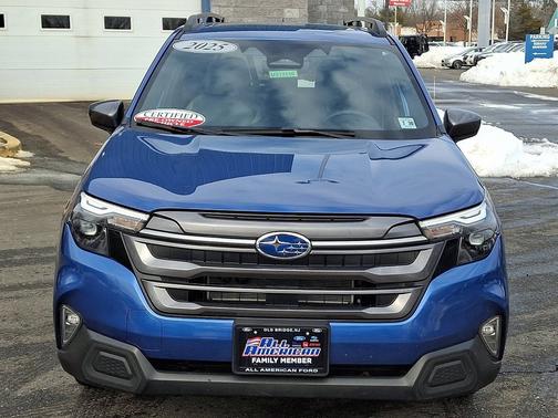 2025 Subaru Forester Premium Hybrid