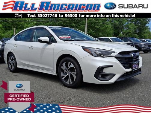 Crystal White Pearl 2025 Subaru Legacy Premium