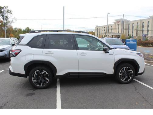 2025 Subaru Forester Premium Hybrid