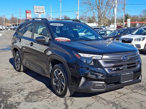 2025 Subaru Forester Premium Hybrid