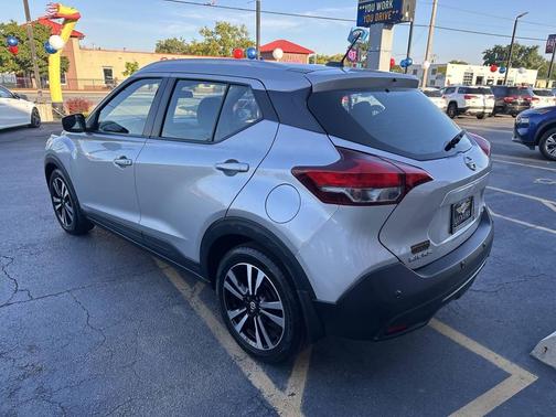 2020 Nissan Kicks SV