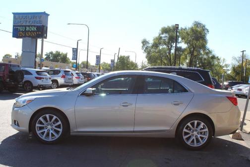 2014 Chevrolet Malibu 2LT for sale in Bridgeview, IL - image 7