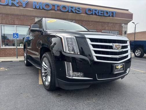 2019 Cadillac Escalade Luxury