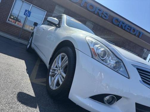 2011 INFINITI G25x Base
