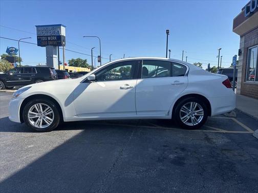 2011 INFINITI G25x Base