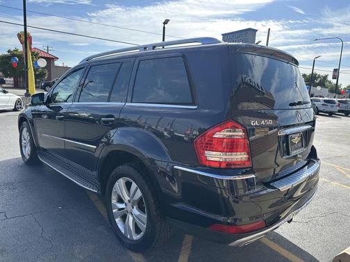 2011 Mercedes-Benz GL-Class 4MATIC