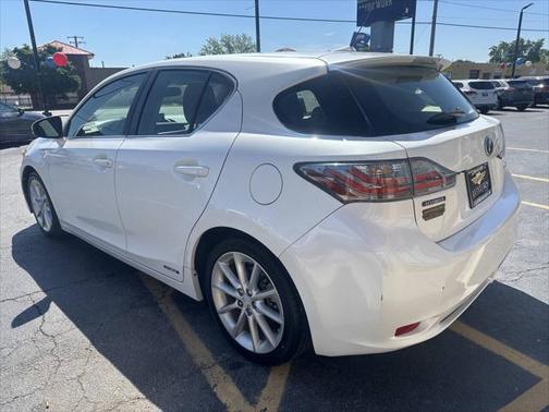 2013 Lexus CT 200h Base 4dr Hatchback