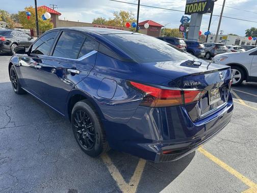2021 Nissan Altima S FWD