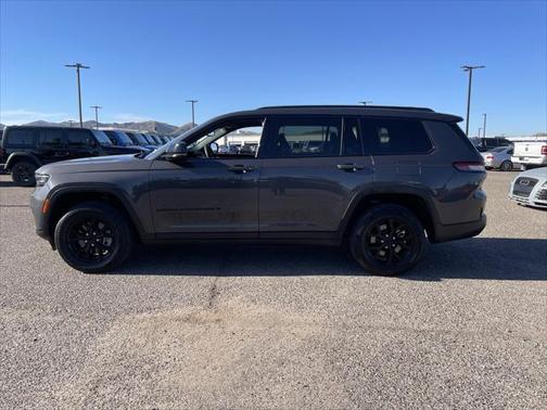 2024 Jeep Grand Cherokee L Altitude 4x4