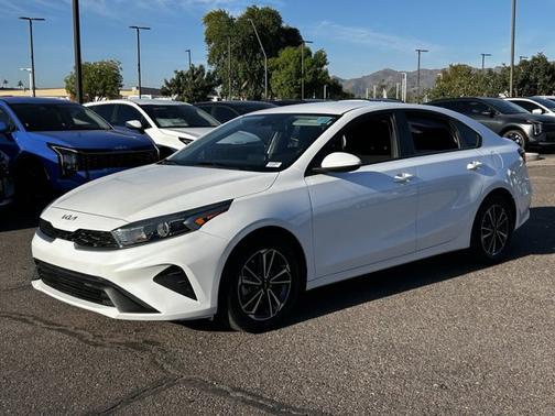 2022 Kia Forte LXS